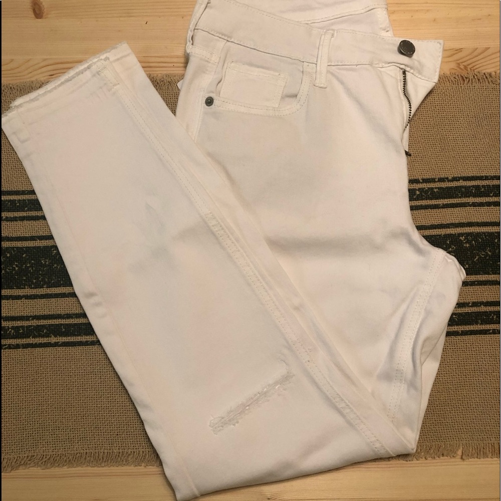 NWT Old Navy Rockstar Super Skinny